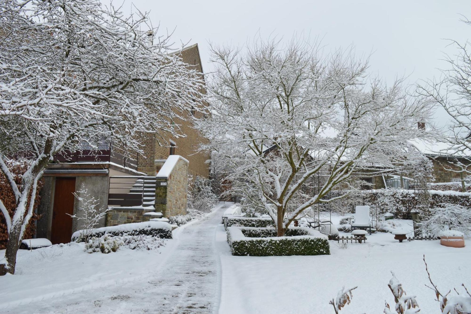 La Jardiniere Bed & Breakfast Érezée Dış mekan fotoğraf